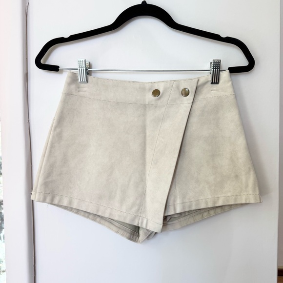 Free People Dresses & Skirts - New Free People Emmy Vegan Suede Mini Skort in Ivory We The Free 0